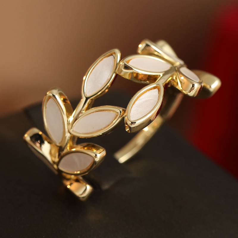 Women's White Enamel Branch-Shaped Opening Plated Jewelry